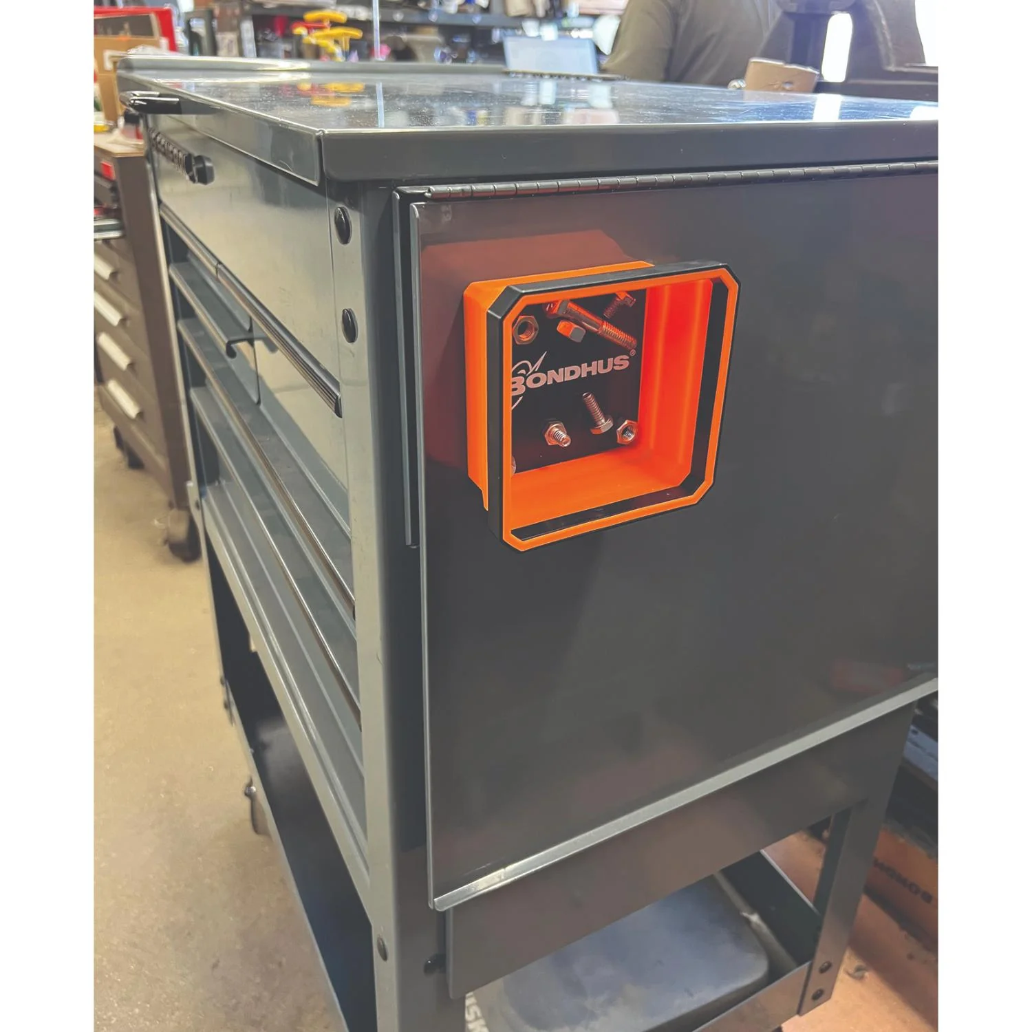 BONDHUS Magnetic Pop-Up Tray - Image 3