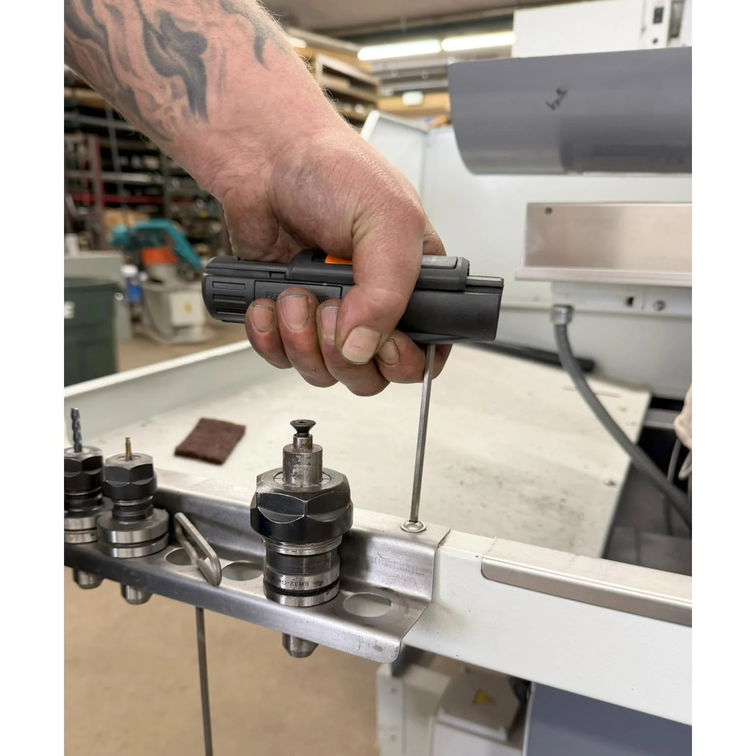 BONDHUS Quick-T  L-Wrench to Handle Adaptor - Image 11